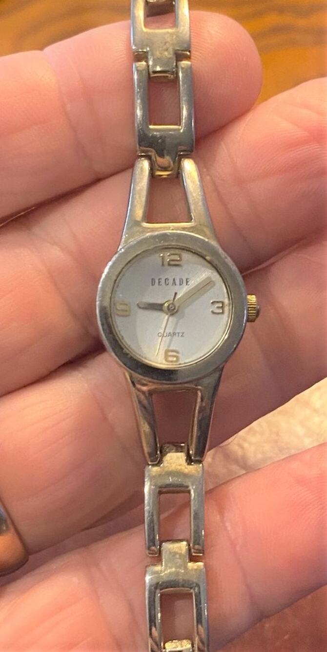 Women's 20mm ilver Tone Decade Watch, Bracelet Band